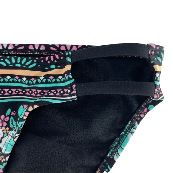 Xhilaration Women's Floral Tassel Boho Two Piece Bikini Size Small S - Picture 8 of 10